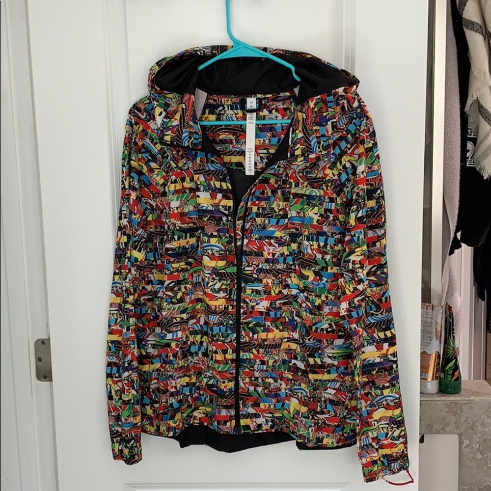 Lululemon 2018 SW Pack it Up Rain. SZ 10